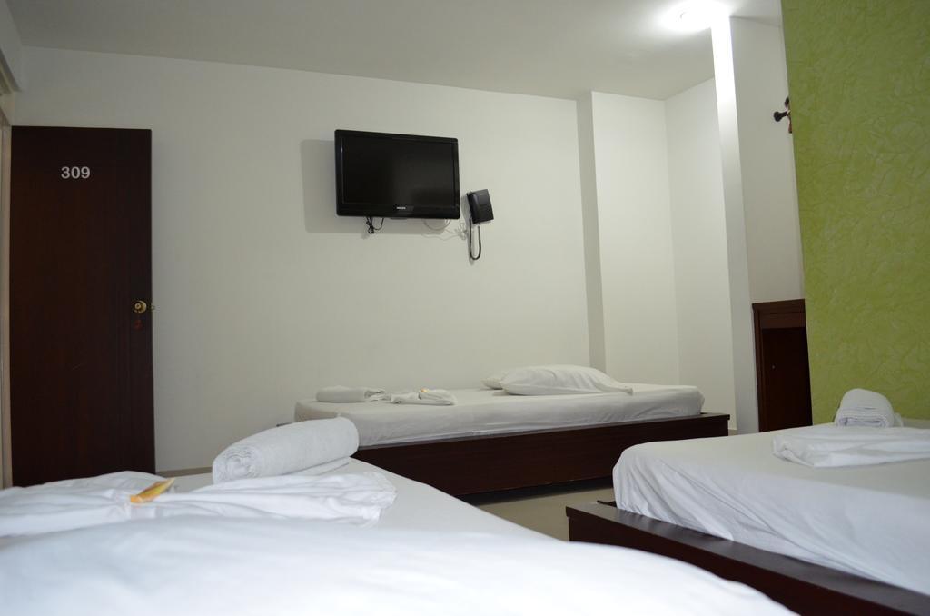 Hotel El Imperio Ibagué Oda fotoğraf